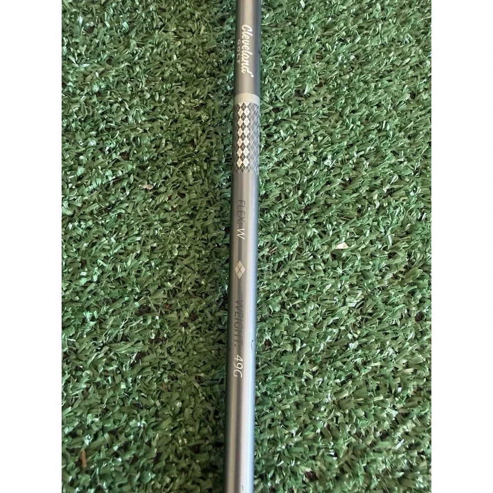 Cleveland Mashie M4 4 Hybrid 23° RH Ladies Flex Graphite Gliderail Golf NEW